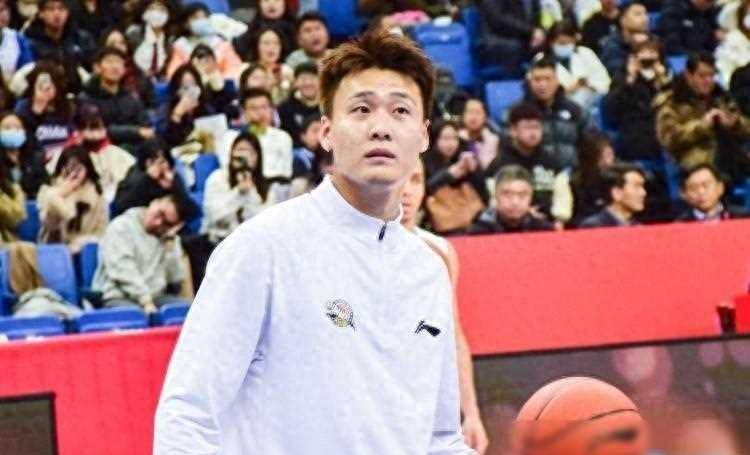  穆古鲁扎回归赛场，精彩发挥首场状态亮眼，瑞士队观众沸腾！